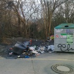 vyhořelé kontejnery Na Krocínce